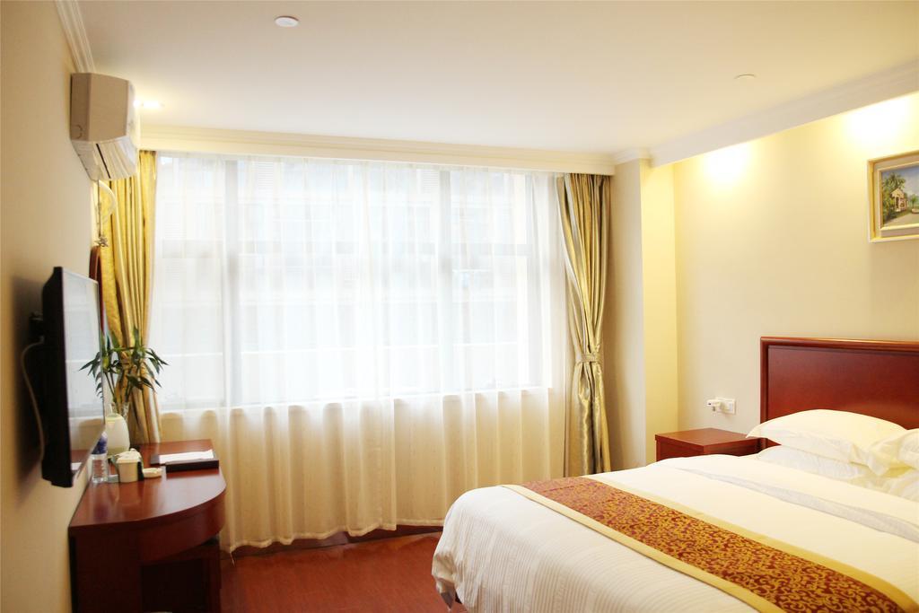 Greentree Inn Shanghai Pudong New District Shenmei East Road Express Hotel Екстериор снимка